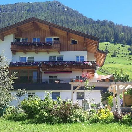 Grossglocknerappartement Kals am Grossglockner Exterior foto